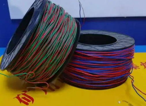 思明放炮线的主要材质有哪些？不同材质的适用场景有何区别？