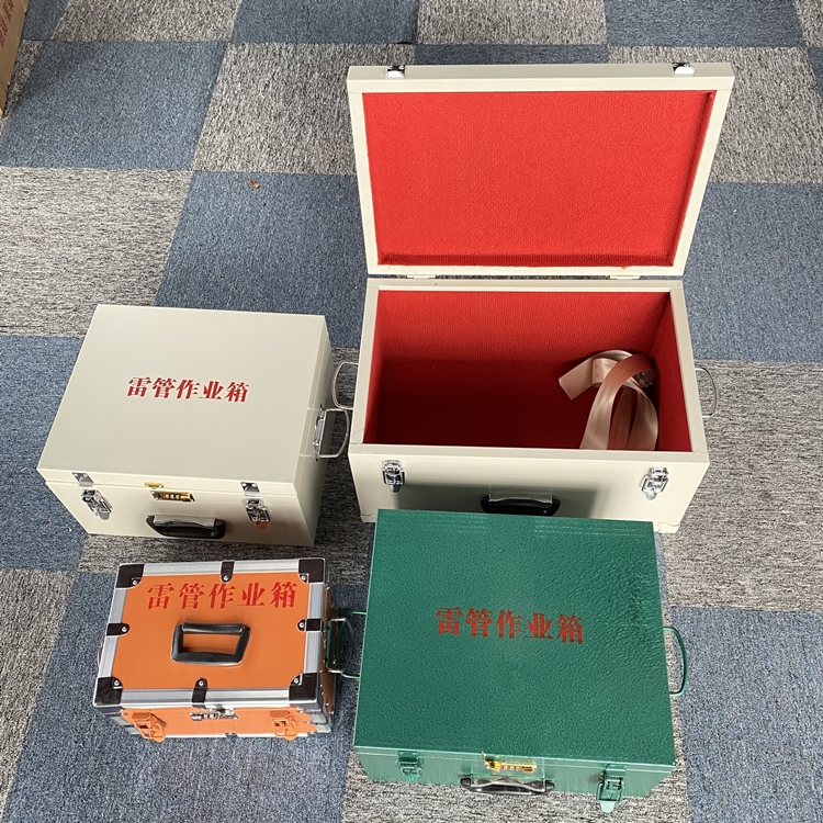 思明爆破工程作业箱如何选择？玻璃钢与传统材质的全面对比